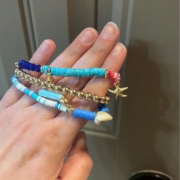 *** SOLD*** NWT Lilly Pulitzer Bracelet - Picture 2 of 5